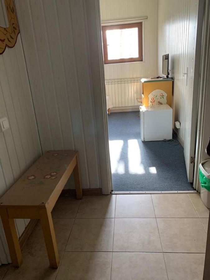 Hotel Casa Romaneasca Otopeni Εξωτερικό φωτογραφία