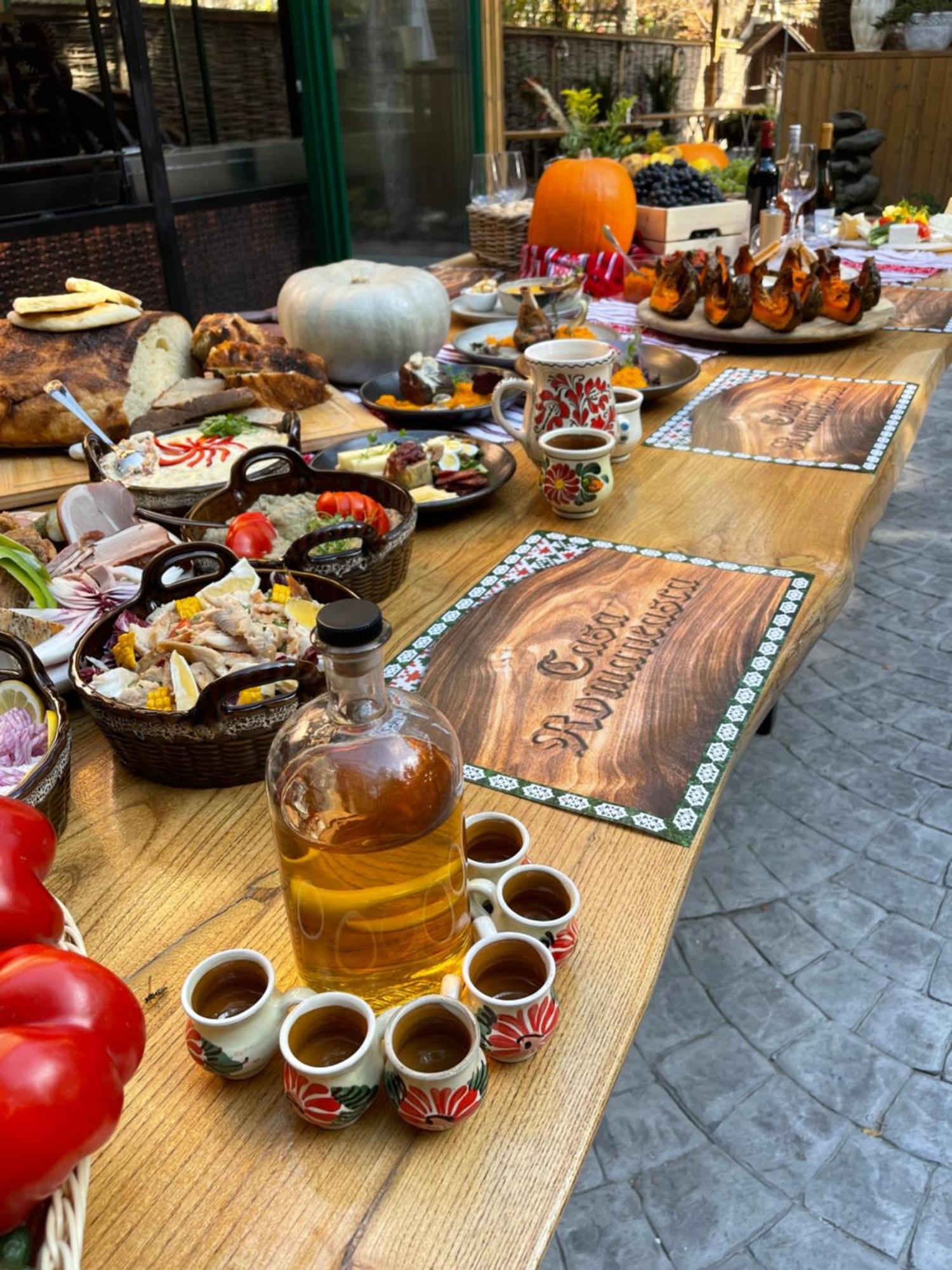 Hotel Casa Romaneasca Otopeni Εξωτερικό φωτογραφία